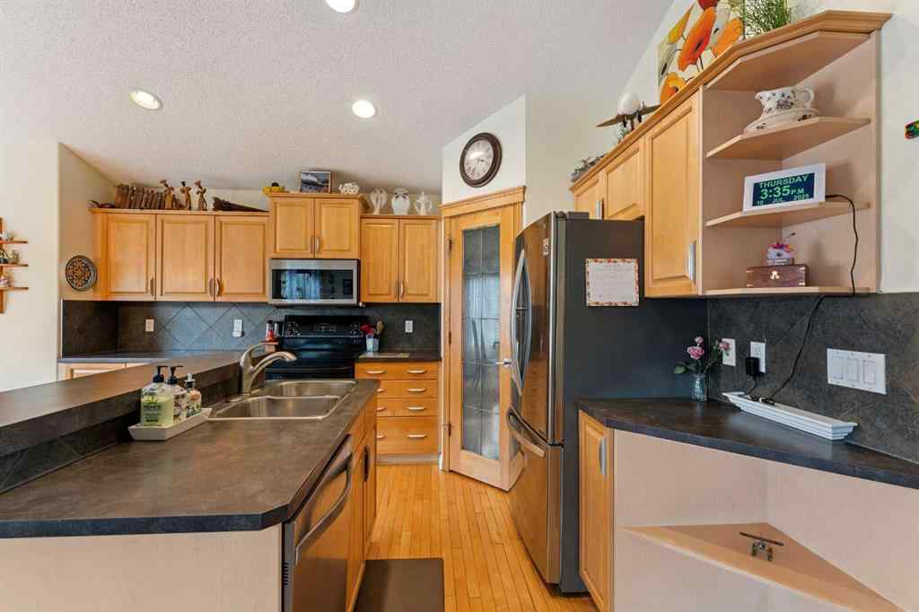 MLS® A2237551 - 135 Prestwick Heath SE in McKenzie Towne Calgary, Residential