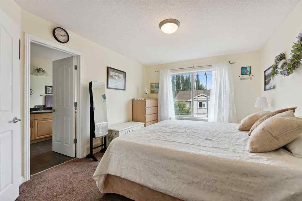 MLS® A2237551 - 135 Prestwick Heath SE in McKenzie Towne Calgary, Residential