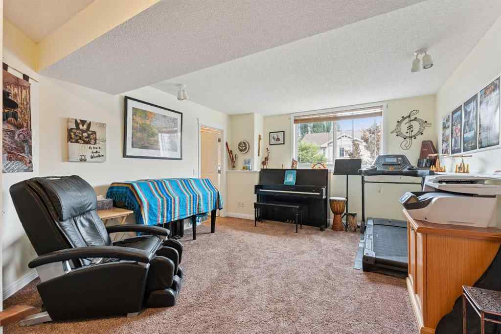 MLS® A2237551 - 135 Prestwick Heath SE in McKenzie Towne Calgary, Residential