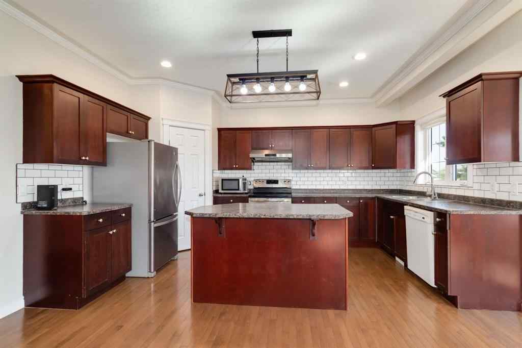 MLS® A2237554 - 247 Pacific Crescent  in Timberlea Fort McMurray, Residential