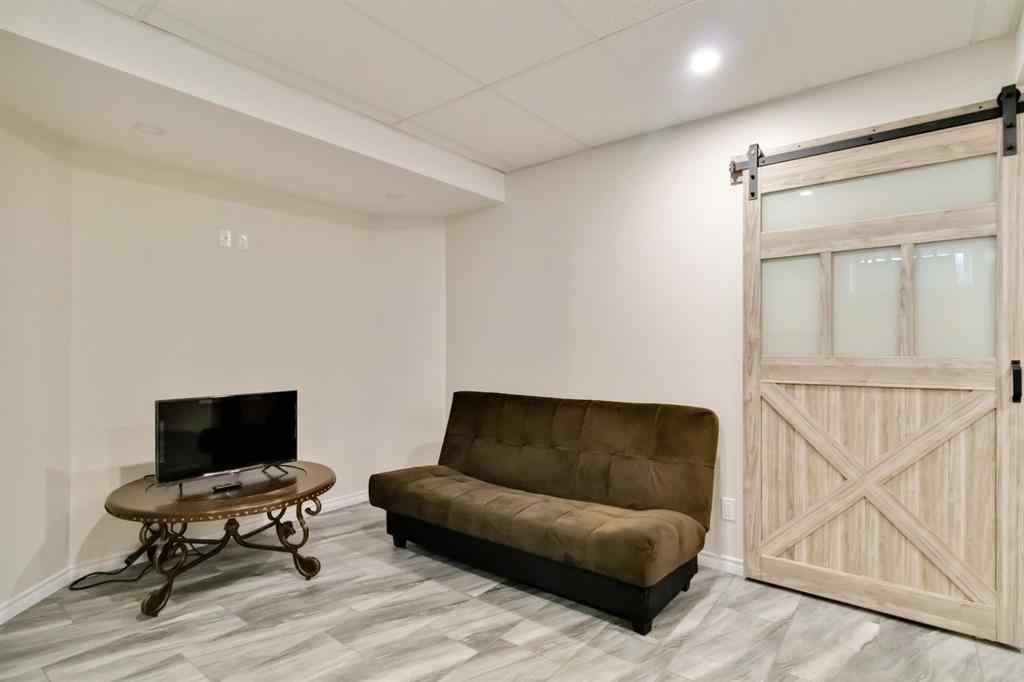 MLS® A2237554 - 247 Pacific Crescent  in Timberlea Fort McMurray, Residential