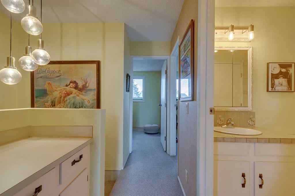 MLS® A2237558 - 85 Erin Woods Place SE in Erin Woods Calgary, Residential