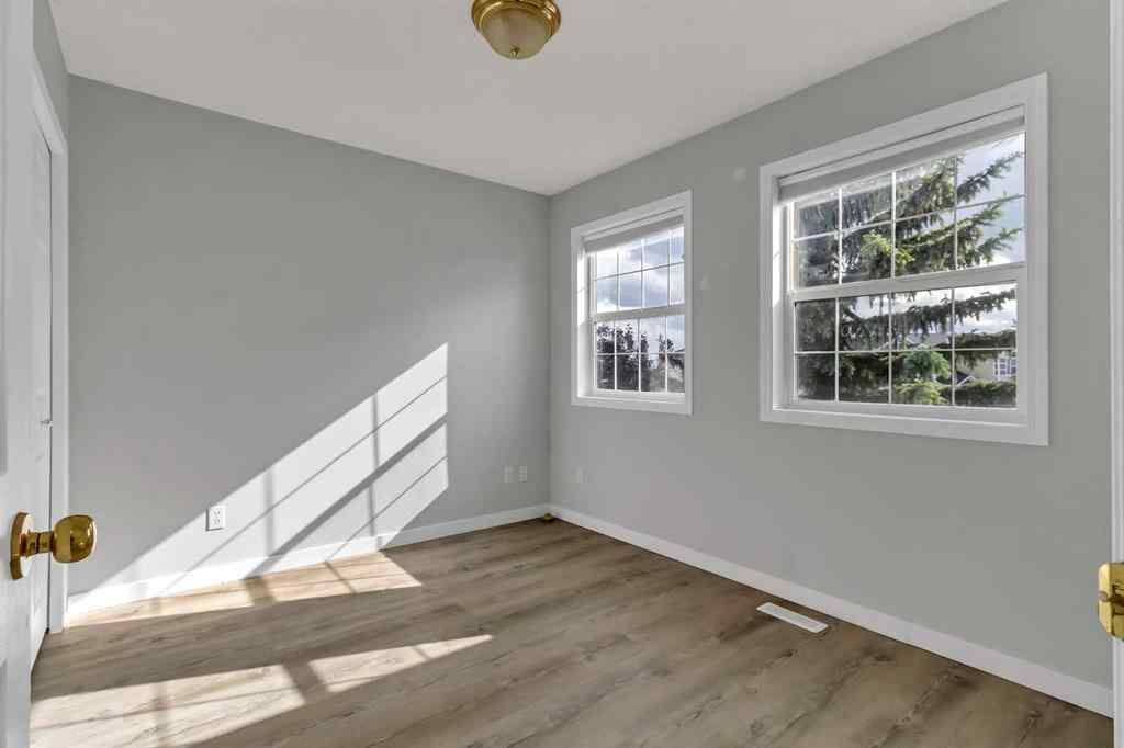 MLS® A2237567 - 42 Royal Elm Drive NW in Royal Oak Calgary, Residential