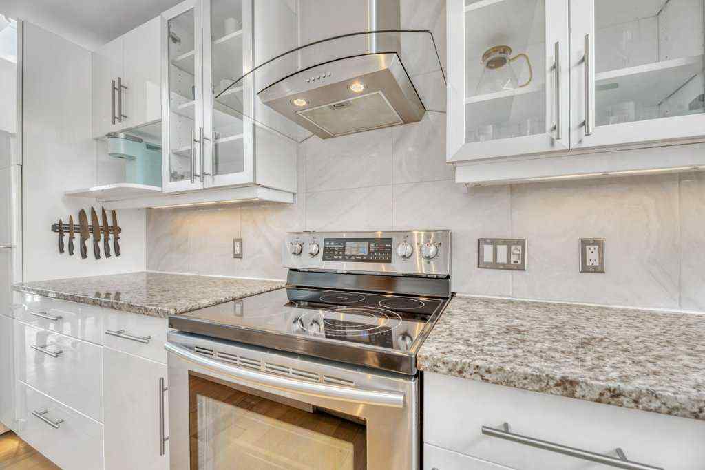 MLS® A2237584 - Unit #403 1540 17 Avenue SW in Sunalta Calgary, Residential