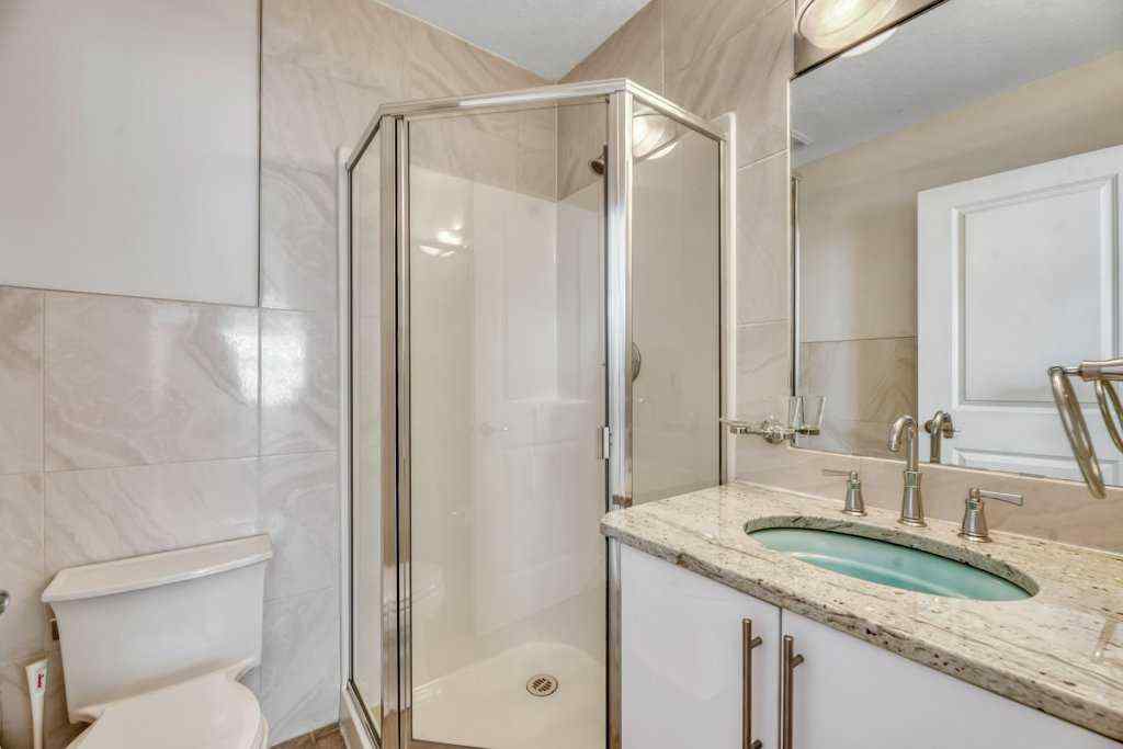 MLS® A2237584 - Unit #403 1540 17 Avenue SW in Sunalta Calgary, Residential