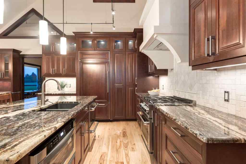 MLS® A2237587 - 288035 160 Avenue W in Priddis Woods Rural Foothills County, Residential