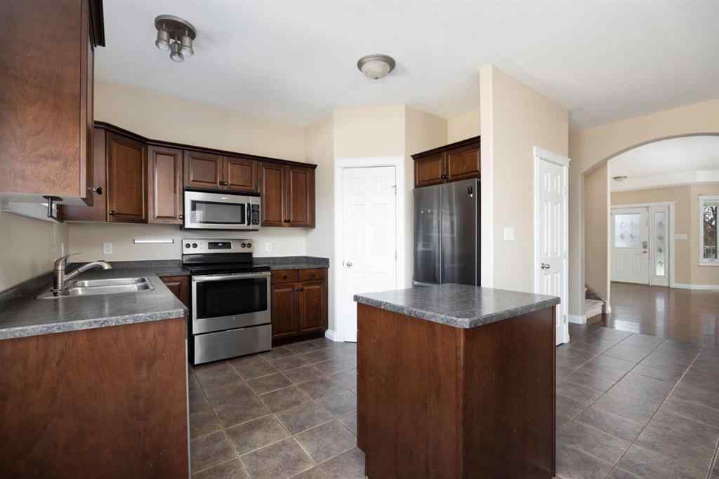 MLS® A2237592 - 136 Coyote Crescent  in Timberlea Fort McMurray, Residential