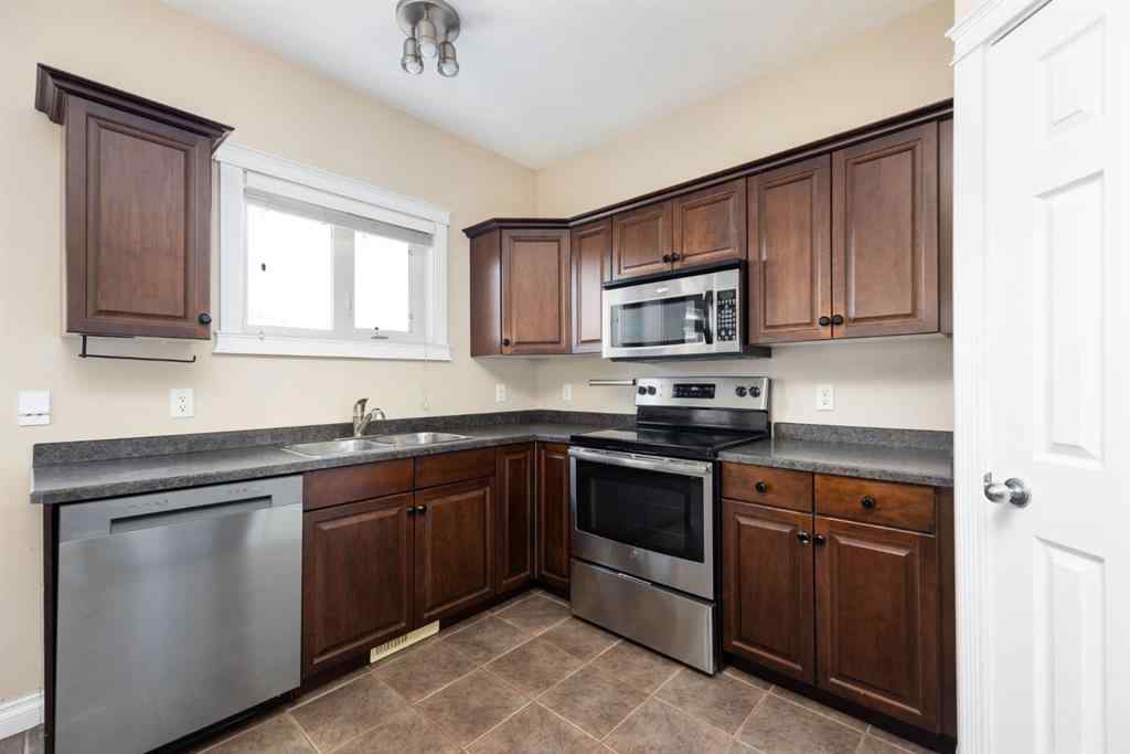 MLS® A2237592 - 136 Coyote Crescent  in Timberlea Fort McMurray, Residential