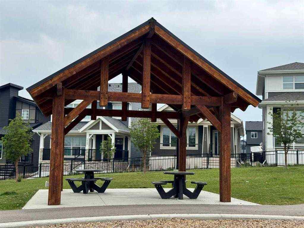 MLS® A2237608 - 120 Edith Place NW in Glacier Ridge Calgary, Residential