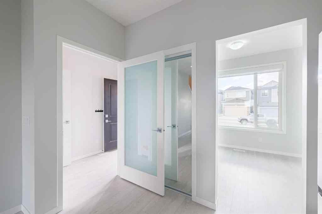 MLS® A2237608 - 120 Edith Place NW in Glacier Ridge Calgary, Residential