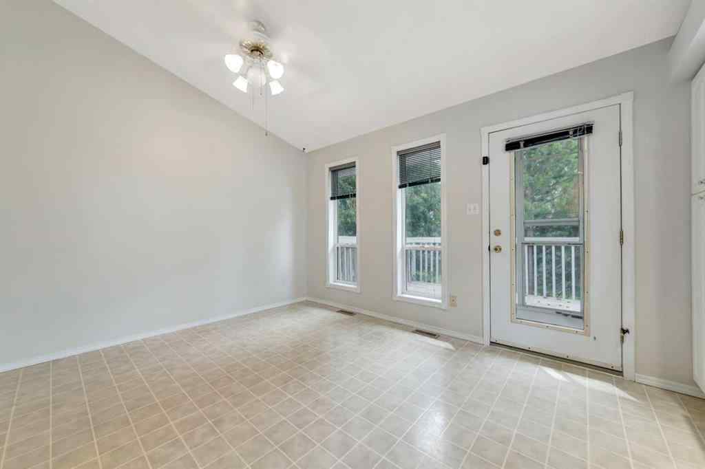 MLS® A2237609 - 5913 41 Street  in Southridge Lloydminster, Residential
