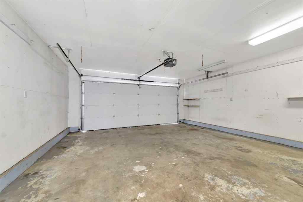 MLS® A2237609 - 5913 41 Street  in Southridge Lloydminster, Residential