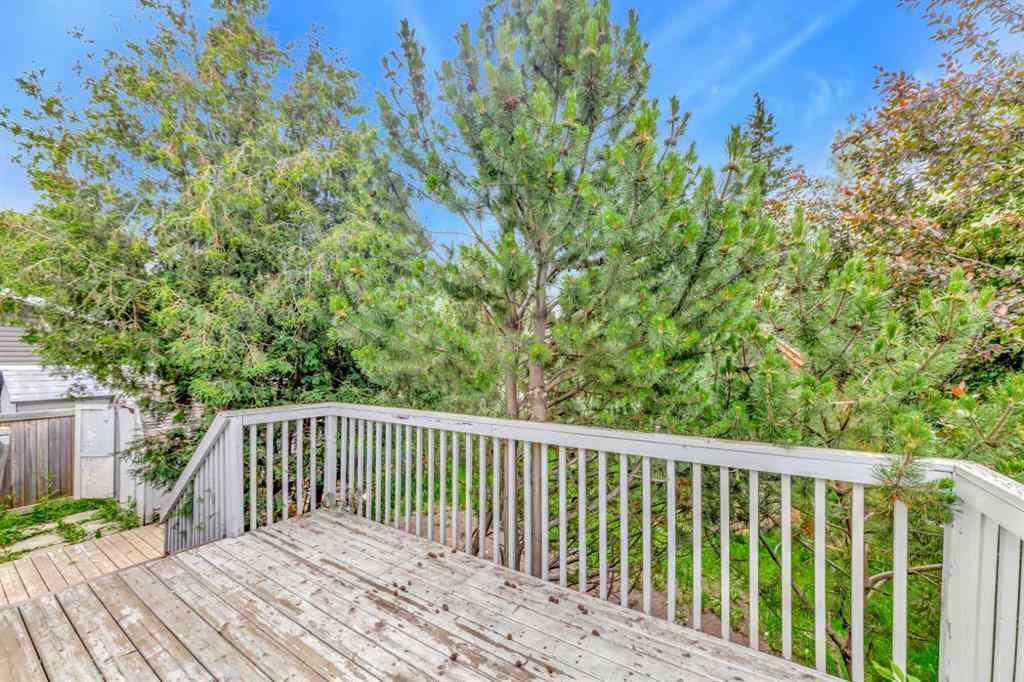 MLS® A2237609 - 5913 41 Street  in Southridge Lloydminster, Residential