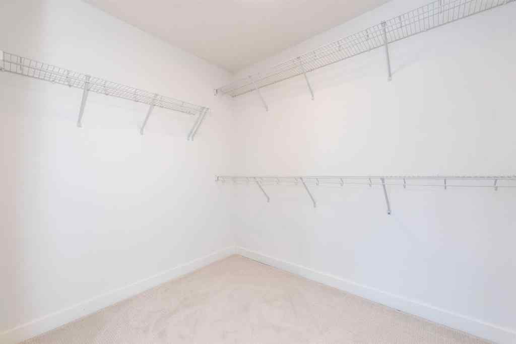 MLS® A2237634 - 7686 202 Avenue SE in Rangeview Calgary, Residential