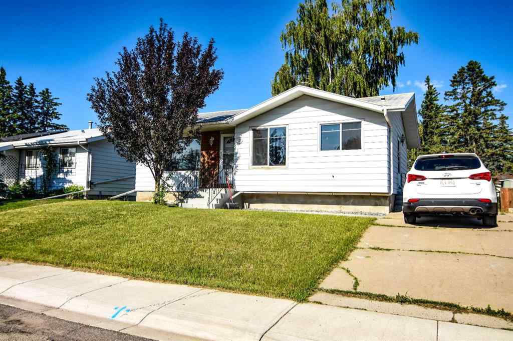 MLS® A2237638 - 5 Windsor Place  in Westmount_Strathmore Strathmore, Residential