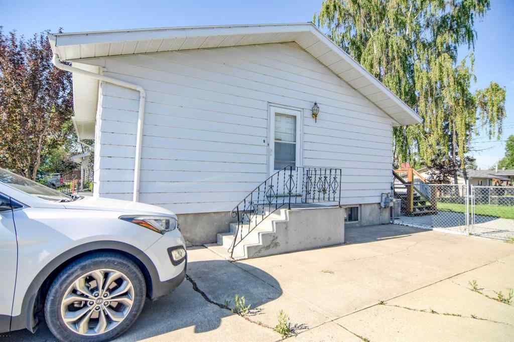 MLS® A2237638 - 5 Windsor Place  in Westmount_Strathmore Strathmore, Residential