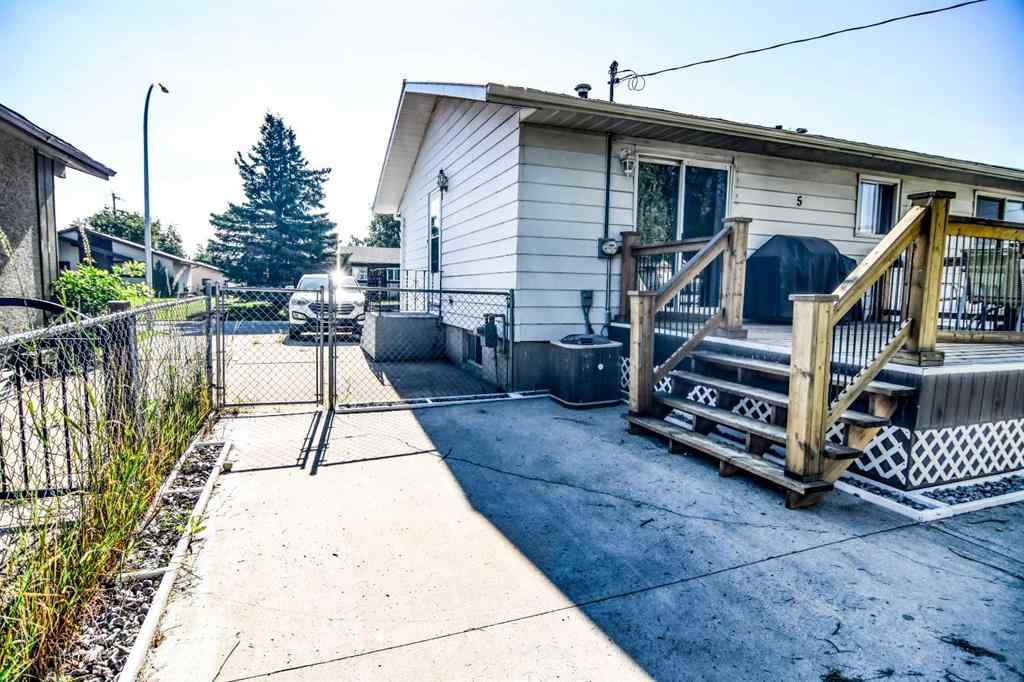 MLS® A2237638 - 5 Windsor Place  in Westmount_Strathmore Strathmore, Residential