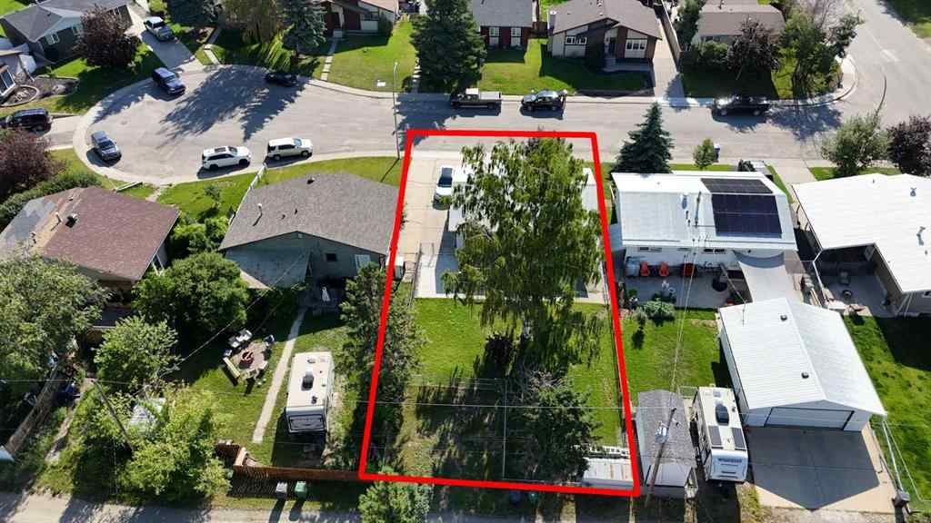 MLS® A2237638 - 5 Windsor Place  in Westmount_Strathmore Strathmore, Residential