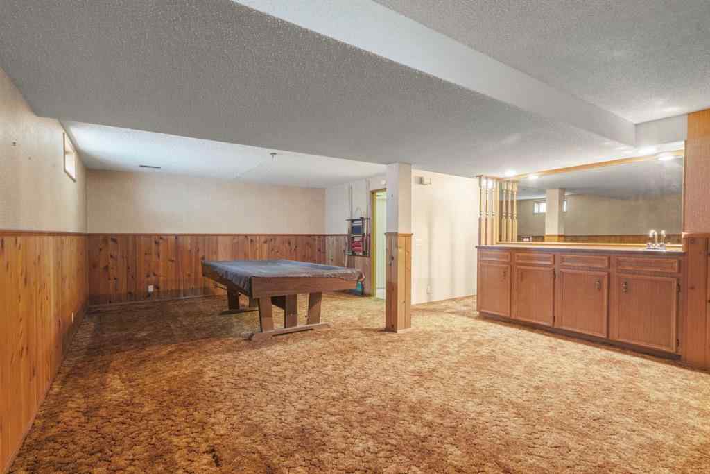 MLS® A2237641 - 519 Dalcastle Mews NW in Dalhousie Calgary, Residential