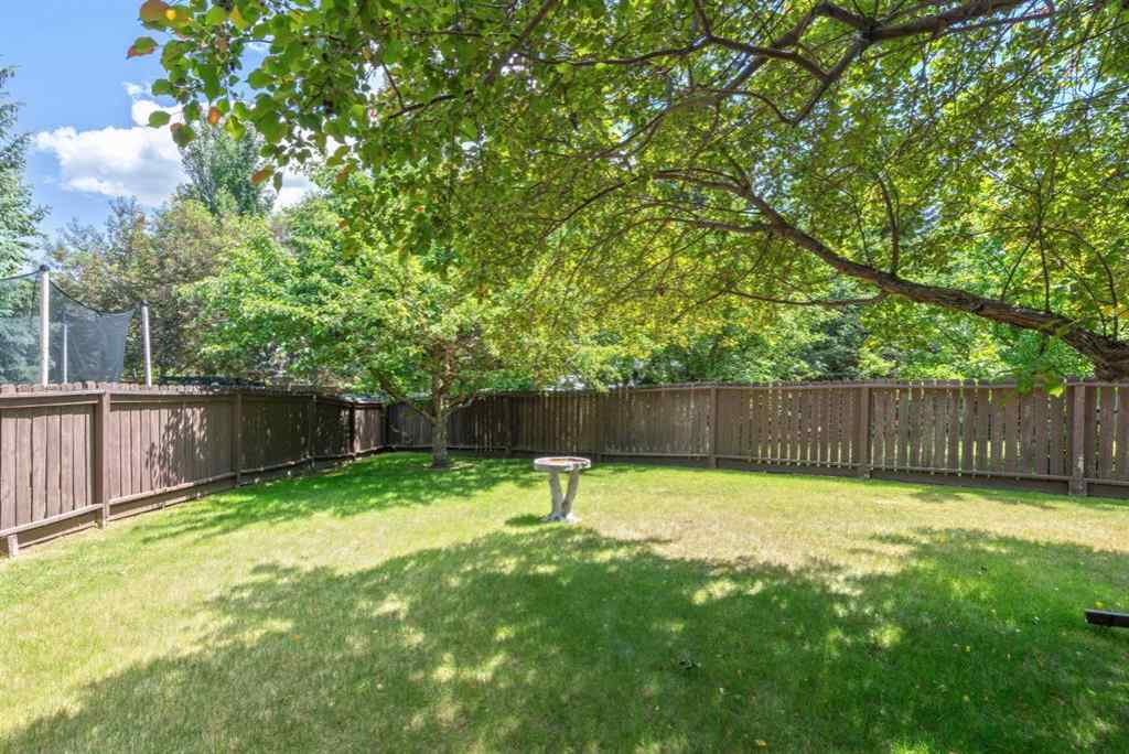 MLS® A2237641 - 519 Dalcastle Mews NW in Dalhousie Calgary, Residential