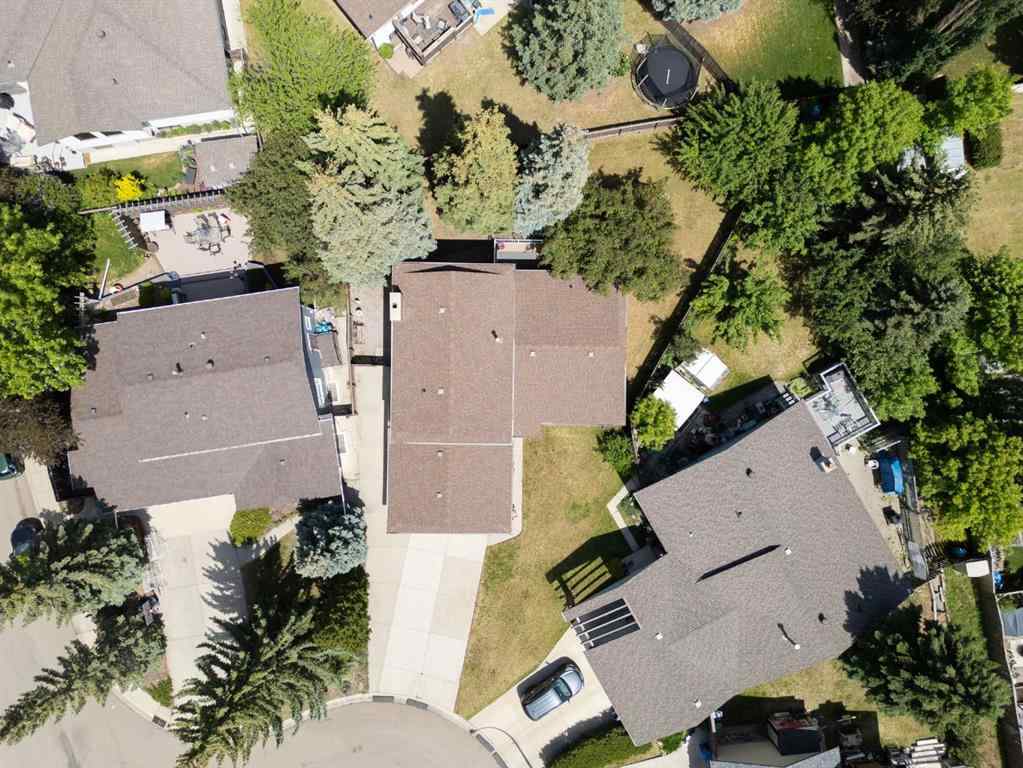 MLS® A2237641 - 519 Dalcastle Mews NW in Dalhousie Calgary, Residential