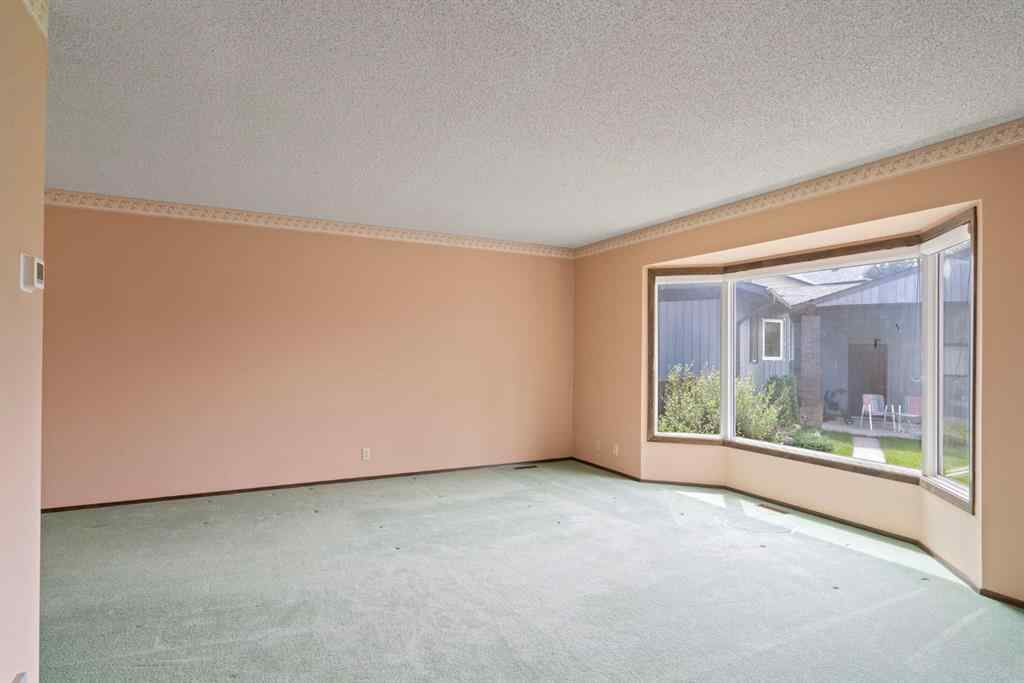 MLS® A2237641 - 519 Dalcastle Mews NW in Dalhousie Calgary, Residential