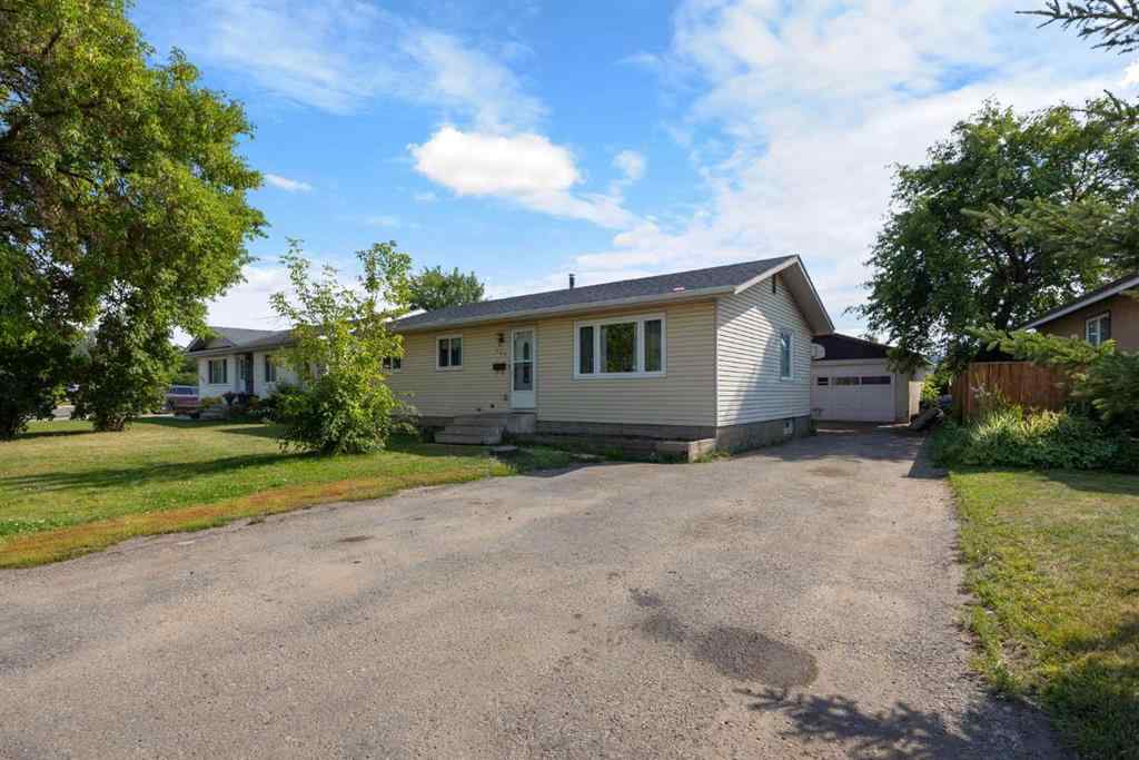 MLS® A2237651 - 105 Hill Drive  in Downtown Fort McMurray, Residential