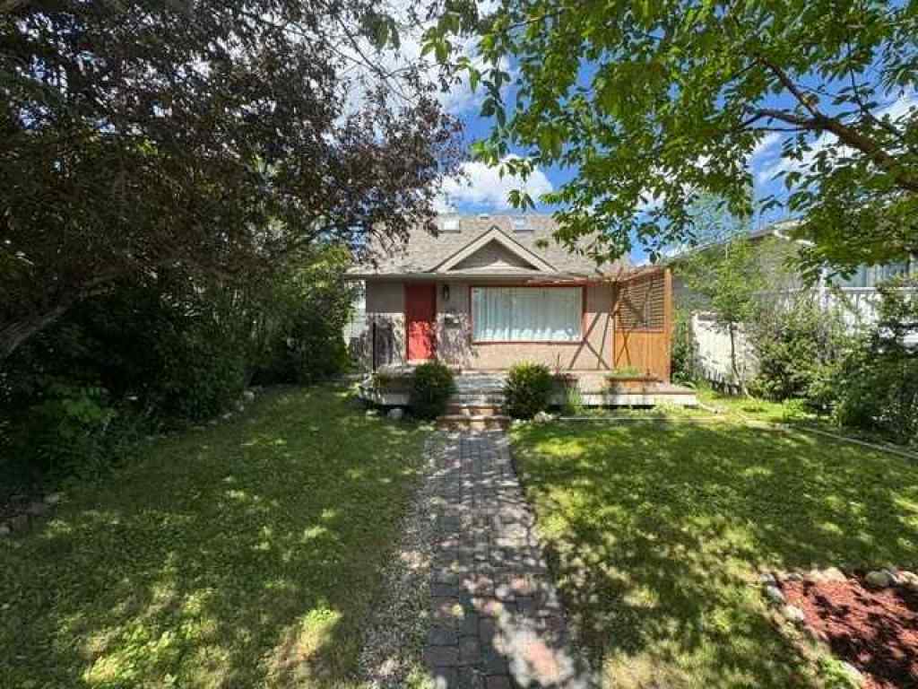 MLS® A2237655 - 134 31 Avenue NE in Tuxedo Park Calgary, Residential