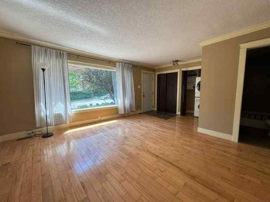 MLS® A2237655 - 134 31 Avenue NE in Tuxedo Park Calgary, Residential