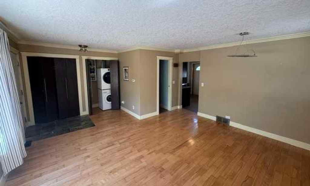MLS® A2237655 - 134 31 Avenue NE in Tuxedo Park Calgary, Residential
