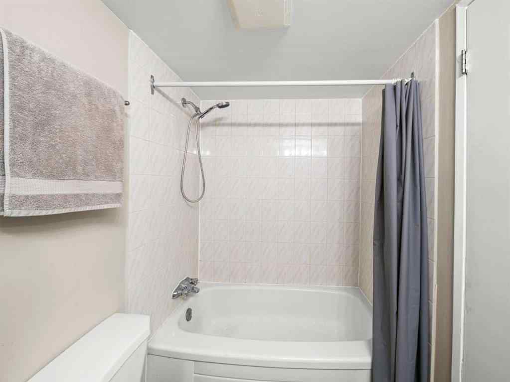 MLS® A2237674 - Unit #102 1829 11 Avenue SW in Sunalta Calgary, Residential