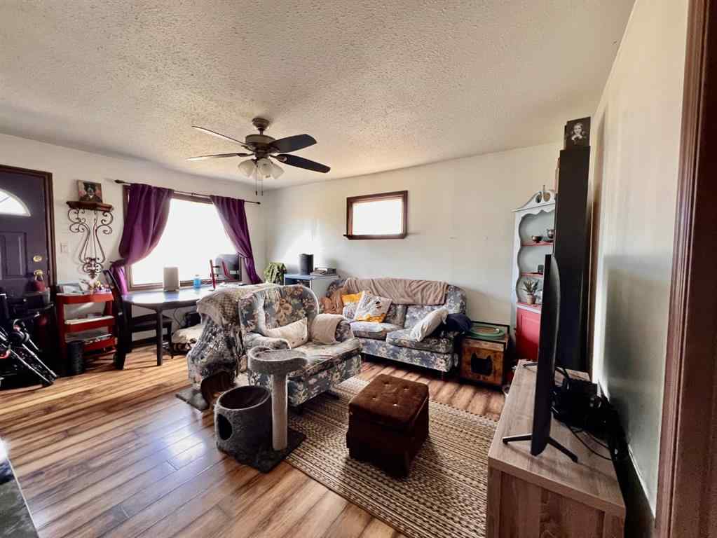 MLS® A2237688 - 5104 51 Street  in Edgerton Edgerton, Residential