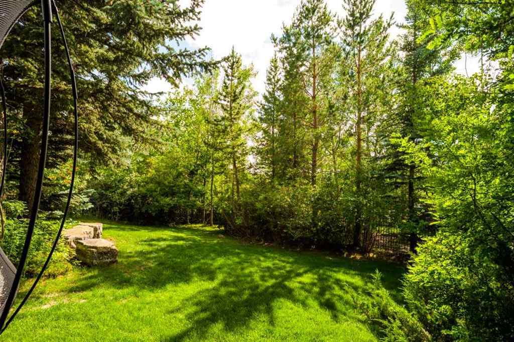 MLS® A2237695 - 2767 77 Street SW in Springbank Hill Calgary, Residential