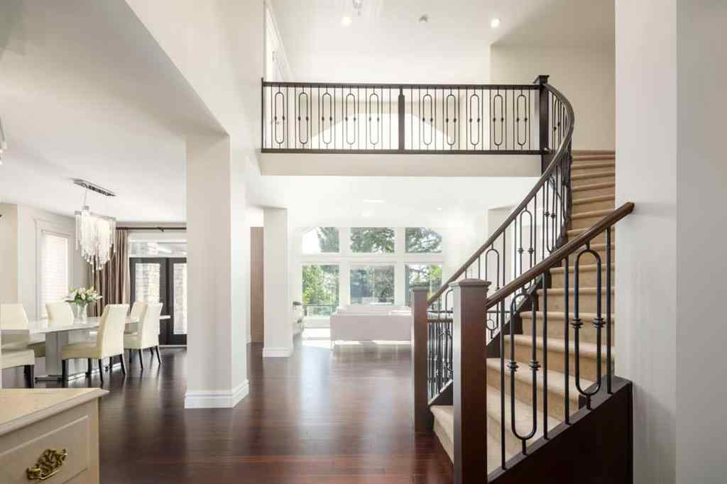 MLS® A2237695 - 2767 77 Street SW in Springbank Hill Calgary, Residential