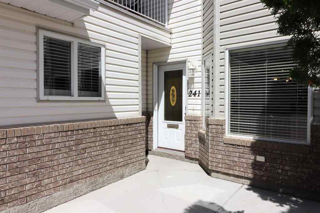 MLS® A2237697 - 241 Washington Way SE in River Flats Medicine Hat, Residential