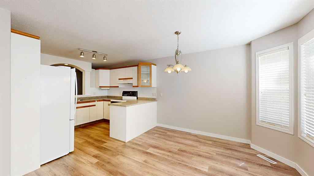 MLS® A2237697 - 241 Washington Way SE in River Flats Medicine Hat, Residential