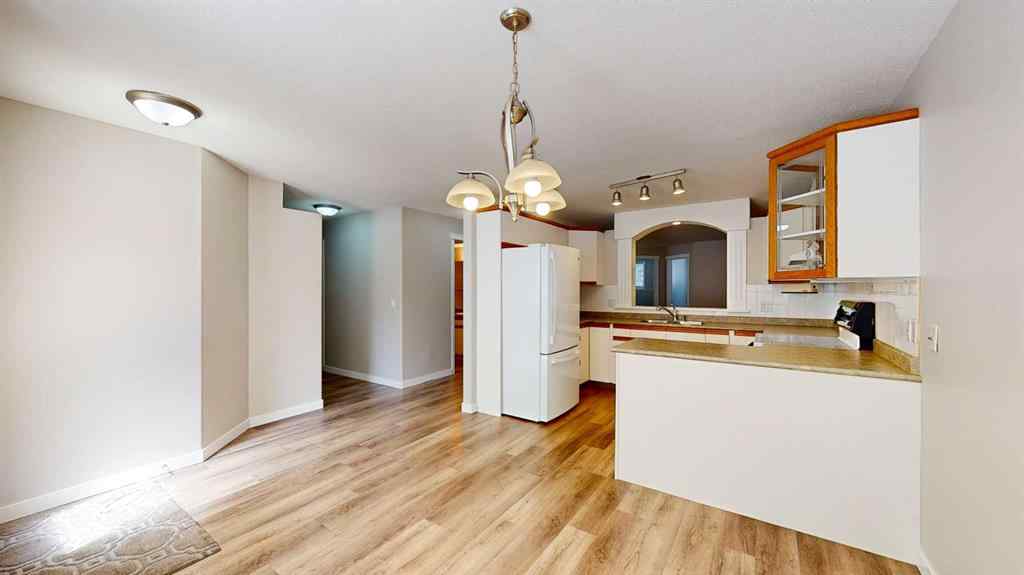 MLS® A2237697 - 241 Washington Way SE in River Flats Medicine Hat, Residential