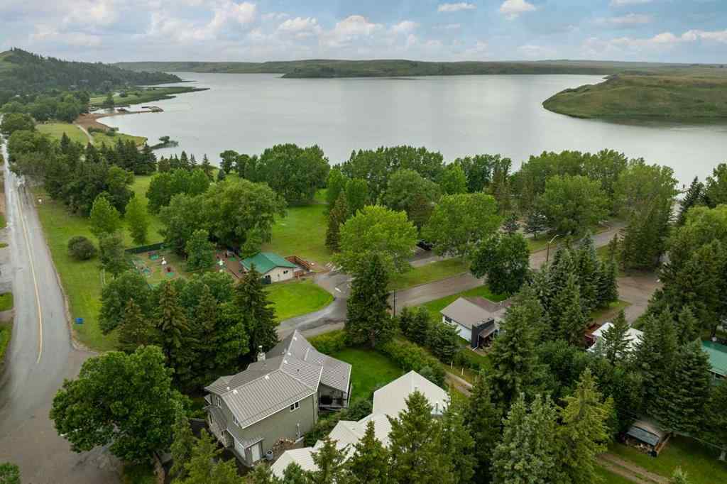 MLS® A2237699 - 306 4 Avenue  in Elkwater Rural Cypress County, Residential
