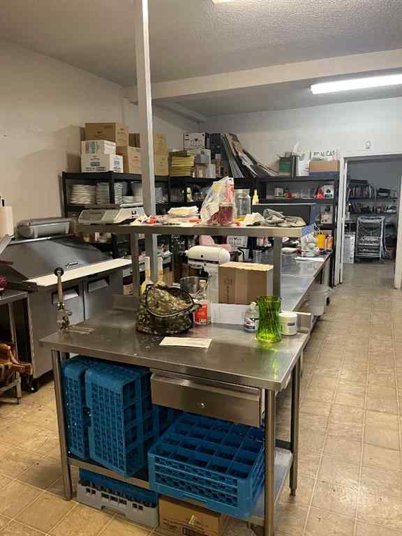 MLS® A2237713 - Unit #100 3811 Edmonton Trail NE in Greenview Calgary, Commercial