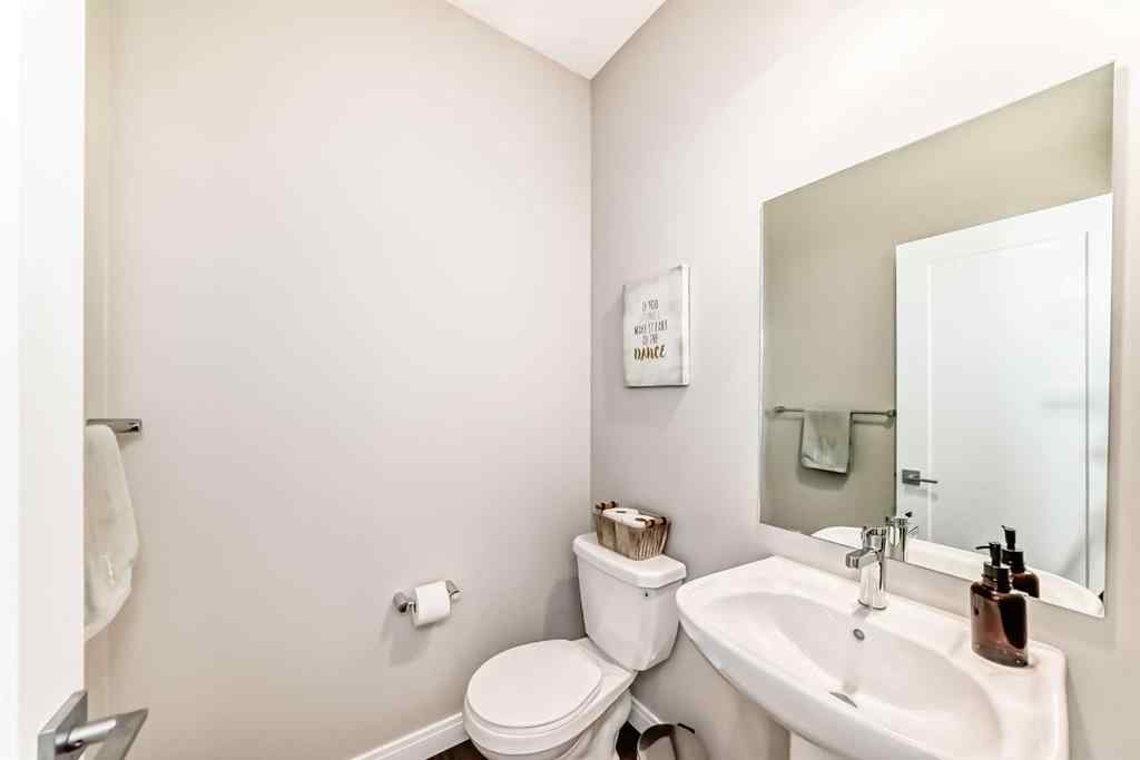 MLS® A2237720 - 209 Wentworth Row SW in West Springs Calgary, Residential