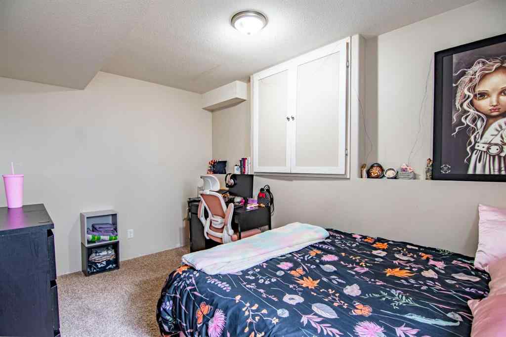 MLS® A2237752 - 21 Ralston Crescent  in Rosedale Meadows Red Deer, Residential