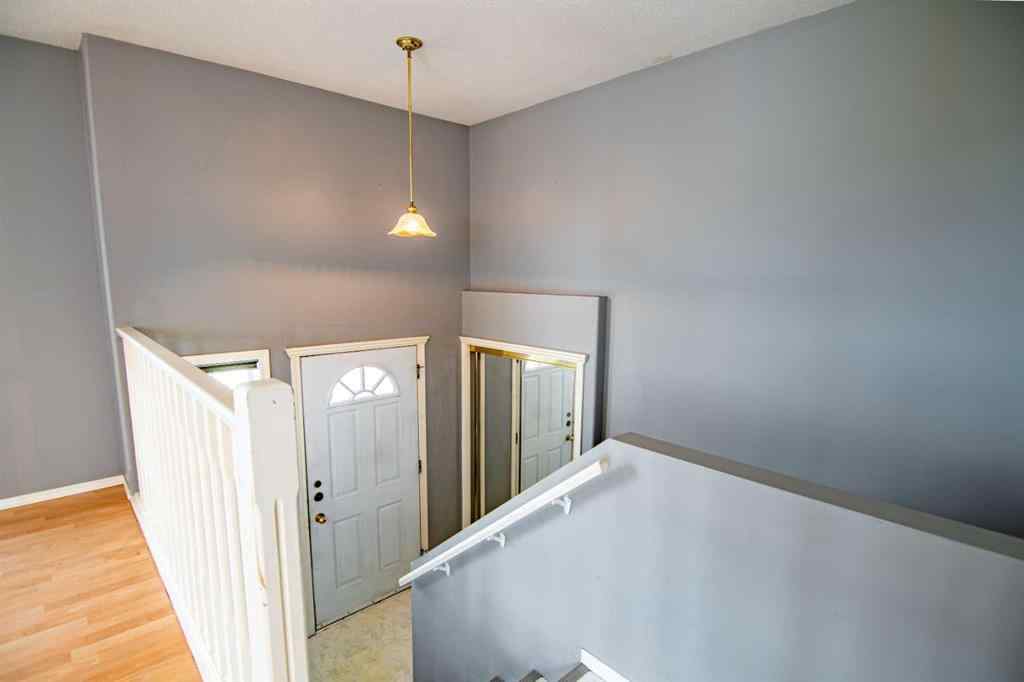 MLS® A2237752 - 21 Ralston Crescent  in Rosedale Meadows Red Deer, Residential