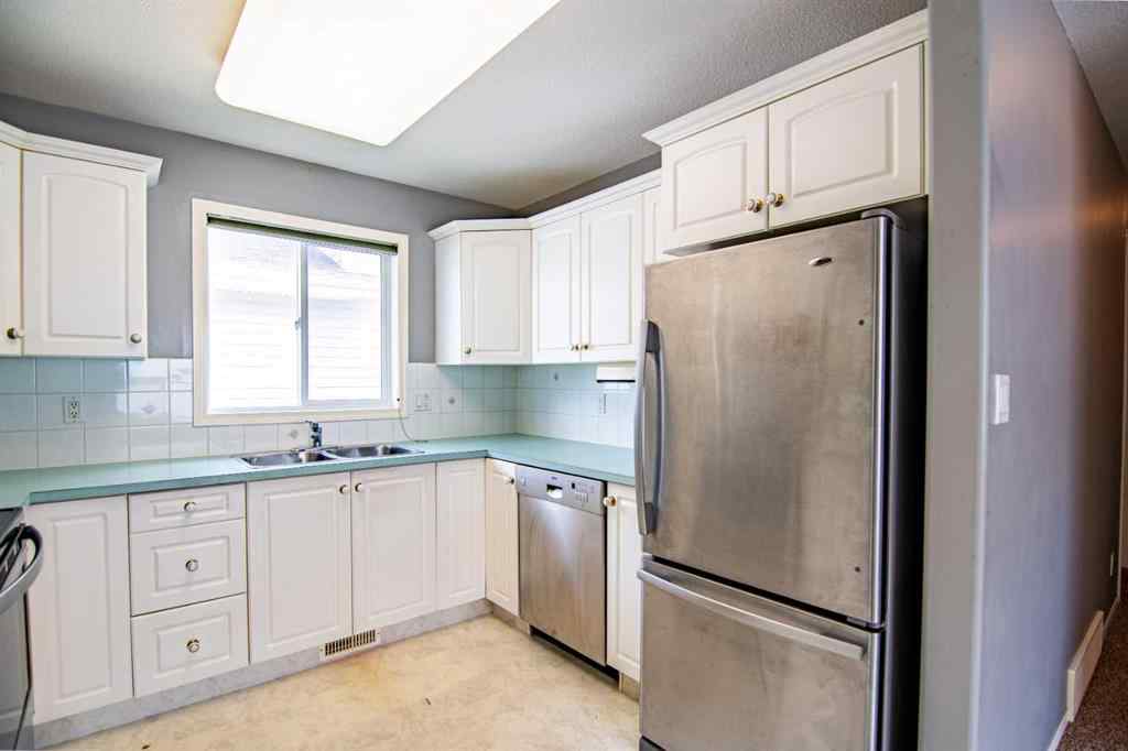 MLS® A2237752 - 21 Ralston Crescent  in Rosedale Meadows Red Deer, Residential