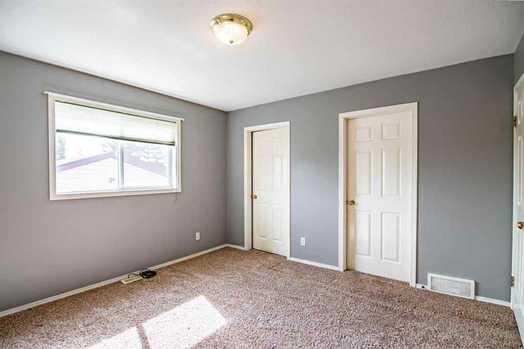 MLS® A2237752 - 21 Ralston Crescent  in Rosedale Meadows Red Deer, Residential