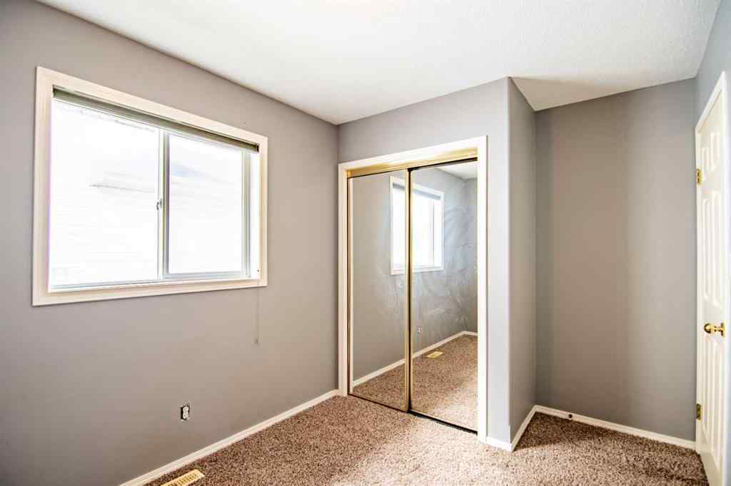 MLS® A2237752 - 21 Ralston Crescent  in Rosedale Meadows Red Deer, Residential