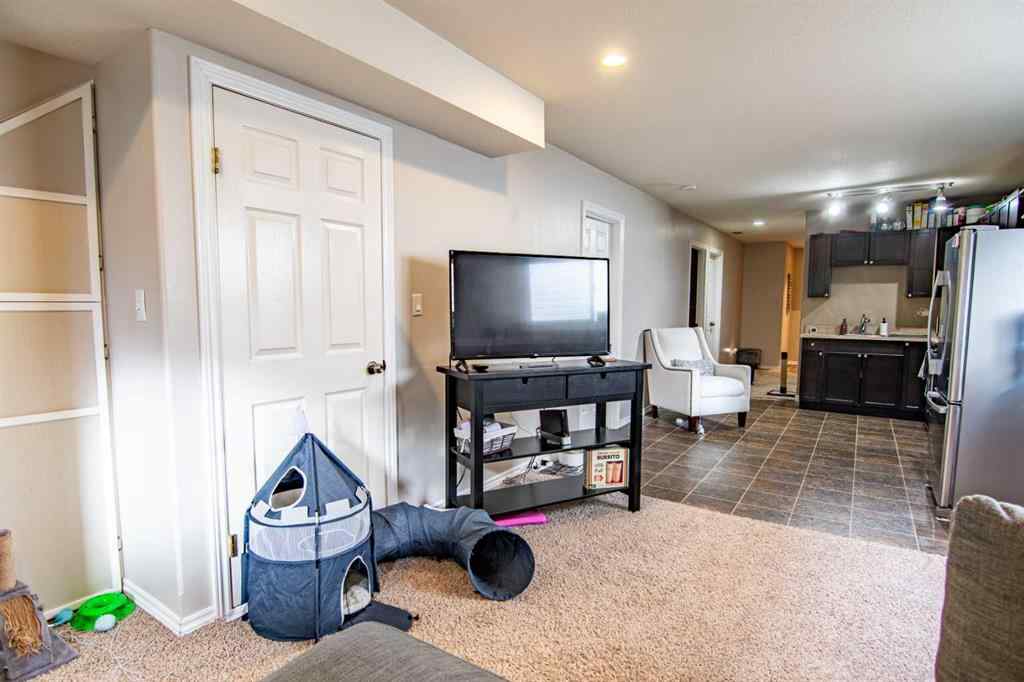 MLS® A2237752 - 21 Ralston Crescent  in Rosedale Meadows Red Deer, Residential