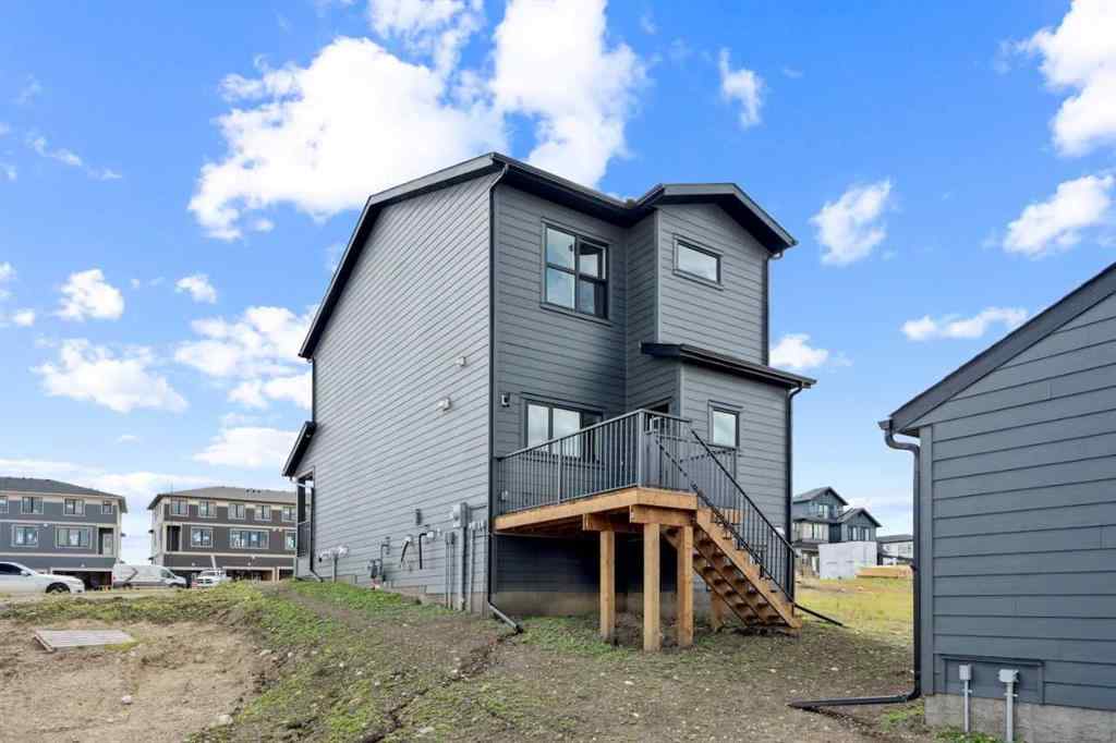 MLS® A2237753 - 53 Bluerock Hill SW in Alpine Park Calgary, Residential