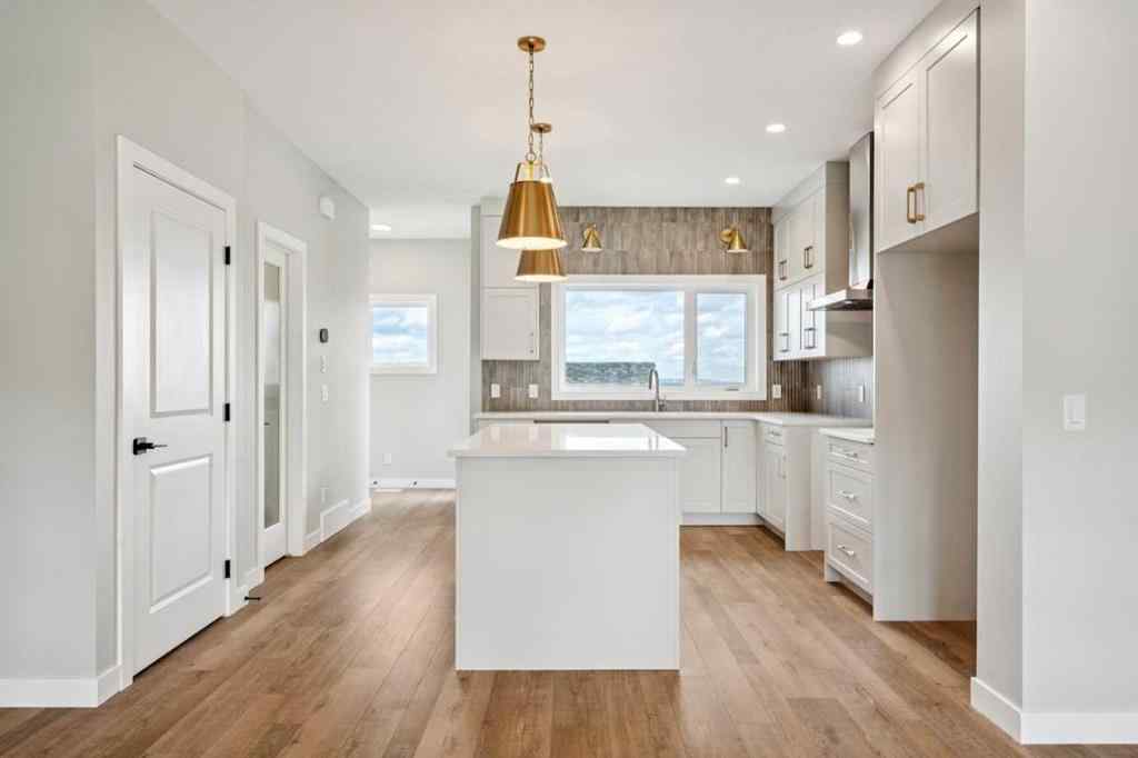MLS® A2237753 - 53 Bluerock Hill SW in Alpine Park Calgary, Residential