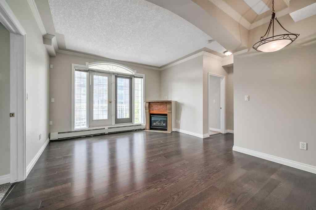 MLS® A2237768 - Unit #206 1315 12 Avenue SW in Beltline Calgary, Residential