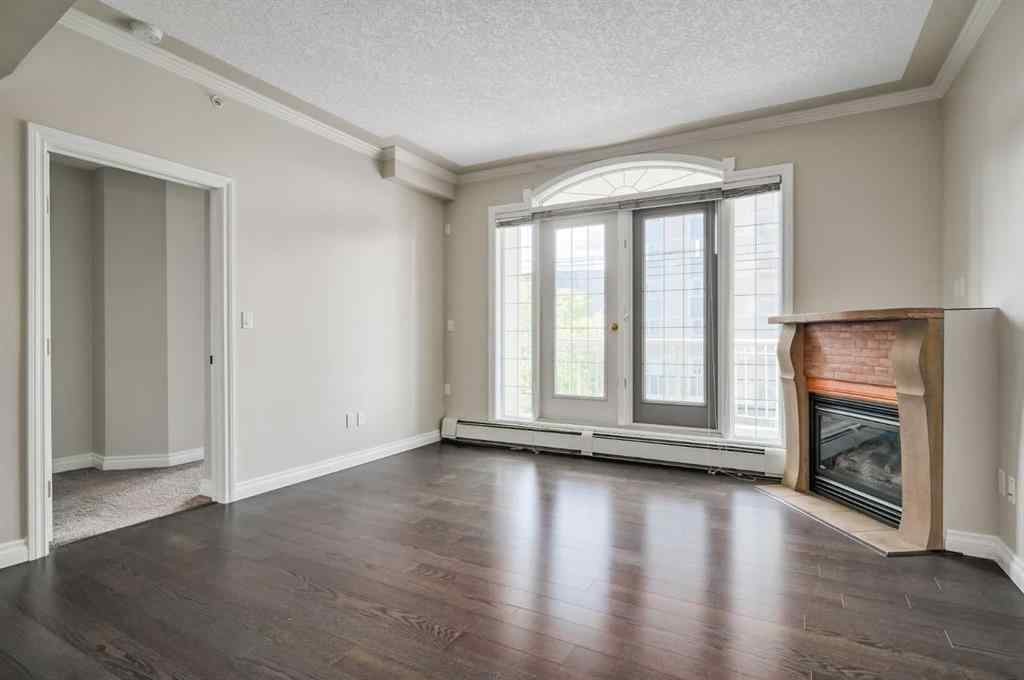 MLS® A2237768 - Unit #206 1315 12 Avenue SW in Beltline Calgary, Residential